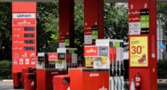 Cepsa, Repsol y BP preparan su batalla comercial en las gasolineras tras el fin de los descuentos