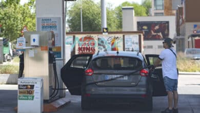 La CNMC detecta 100 gasolineras con anomalías en la bonificación de los 20 céntimos