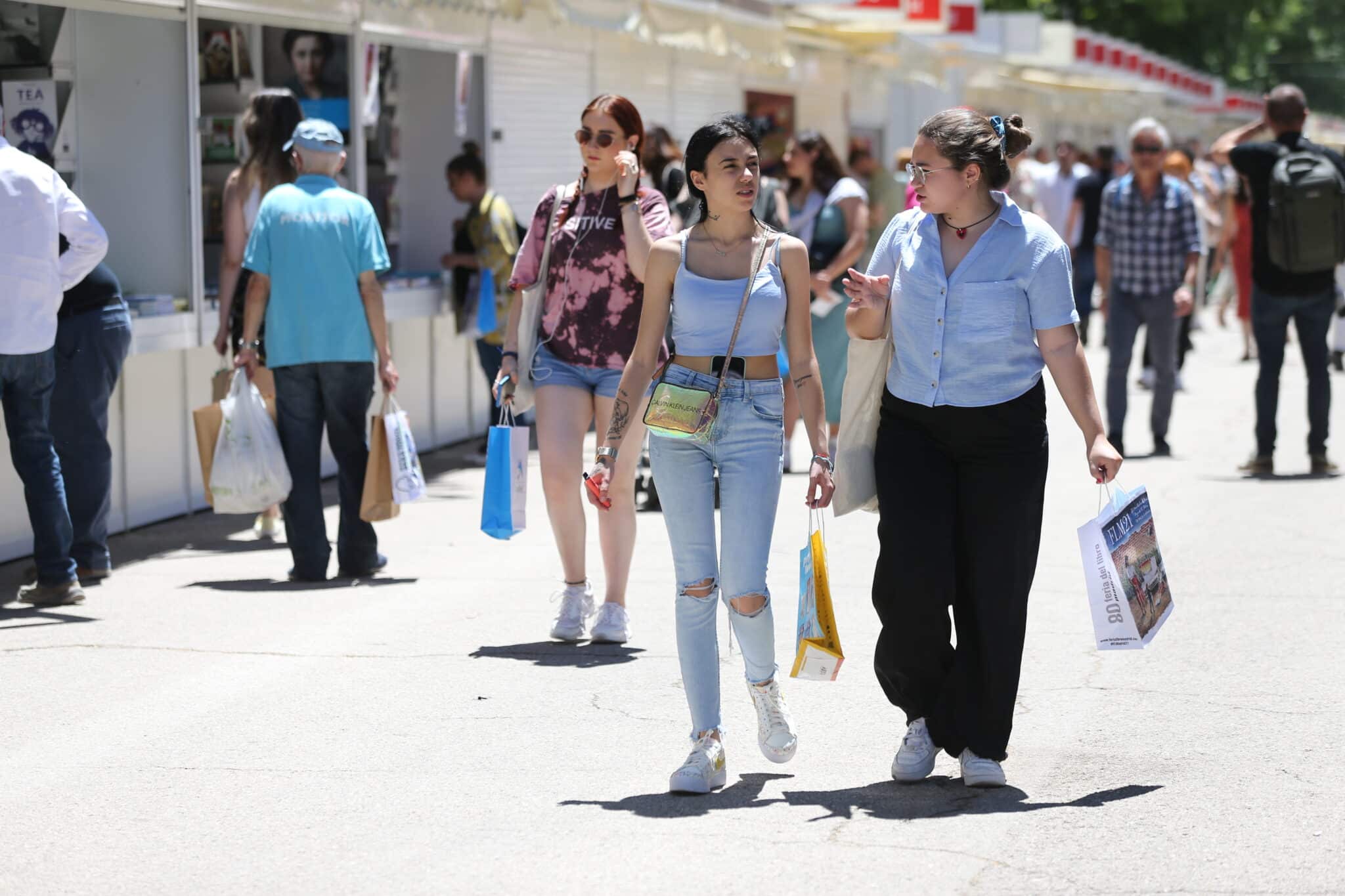 La Feria del Libro desborda las expectativas y supera los 10 millones de euros en ventas: "Ha vuelto a ser la que era"