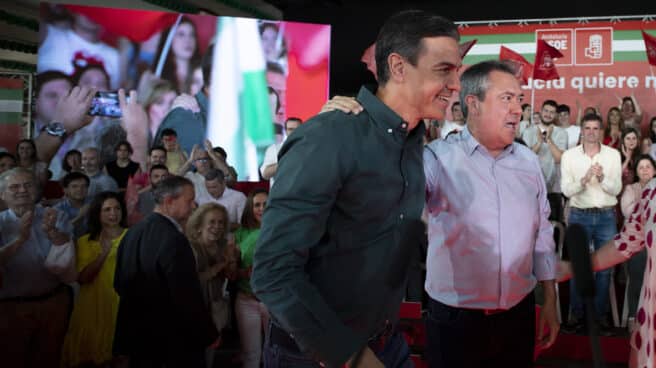 Sánchez y Espadas en Dos Hermanas (Sevilla). Sánchez y Espadas en Dos Hermanas (Sevilla).