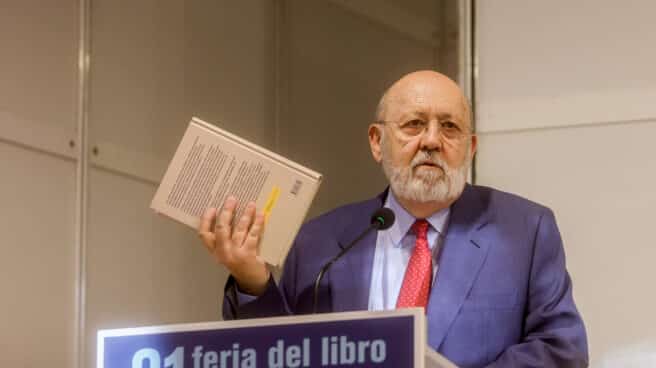 El presidente del Centro de Investigaciones Sociológicas (CIS), José Félix Tezanos, interviene en la presentación del libro ‘Cambios sociales en tiempos de pandemia’