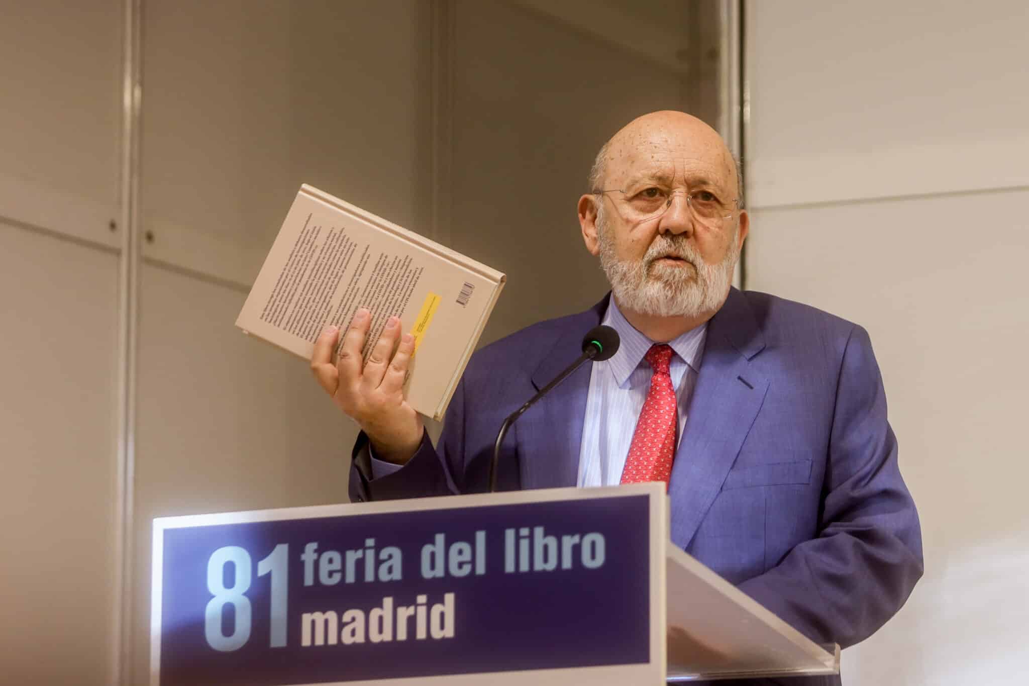 El presidente del Centro de Investigaciones Sociológicas (CIS), José Félix Tezanos, interviene en la presentación del libro ‘Cambios sociales en tiempos de pandemia’