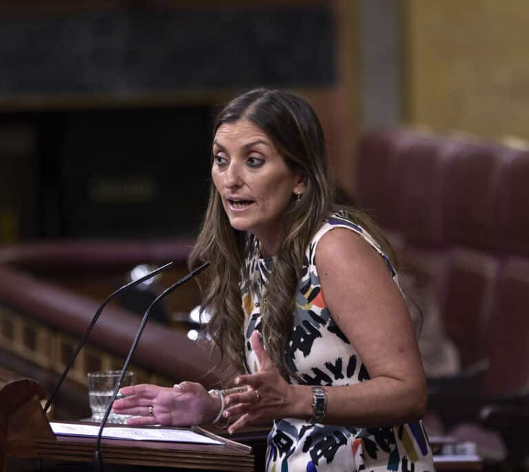 Dardo a Lastra en el debate de la prostitución: "Quien se acostó con "las hijas de otros" fueron sus compañeros en Andalucía"