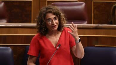 Podemos amenaza los Presupuestos si el PSOE no cede en la reforma fiscal
