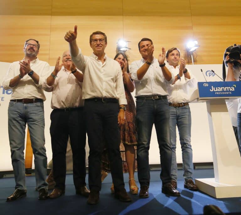 Feijóo asegura que la crisis de Argelia pone "en riesgo 2.000 millones de euros de exportaciones de nuestras empresas"