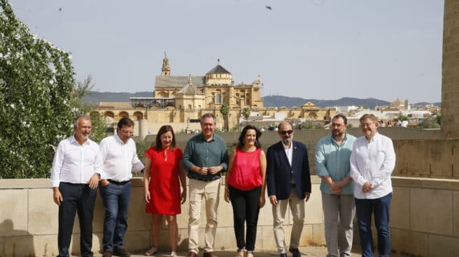Juan Espadas, con los barones socialistas en Córdoba.