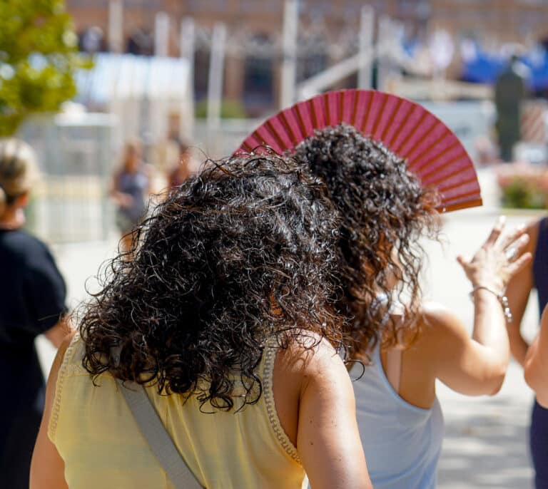 Más de 30 provincias en riesgo por la ola de calor con temperaturas que alcanzan los 43º