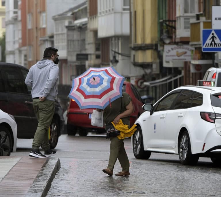 Ocho provincias estarán este lunes en alerta por lluvias o tormentas