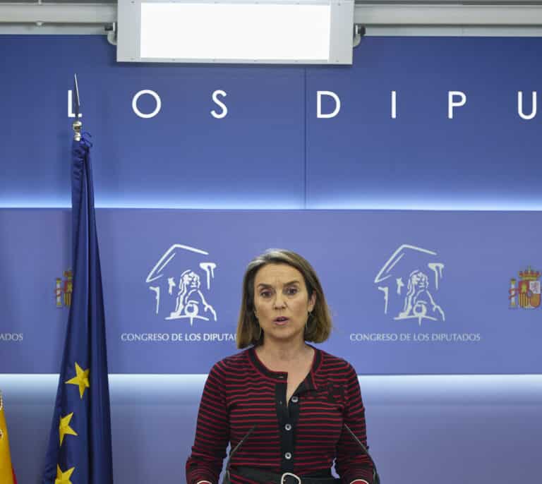 El PP apoyará a Sánchez para ampliar los destructores de EE.UU. en la base de Rota