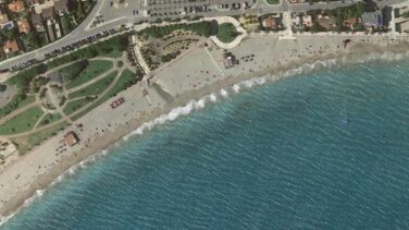 Desalojan la playa de L'Hospitalet de l'Infant por el avistamiento de tiburones