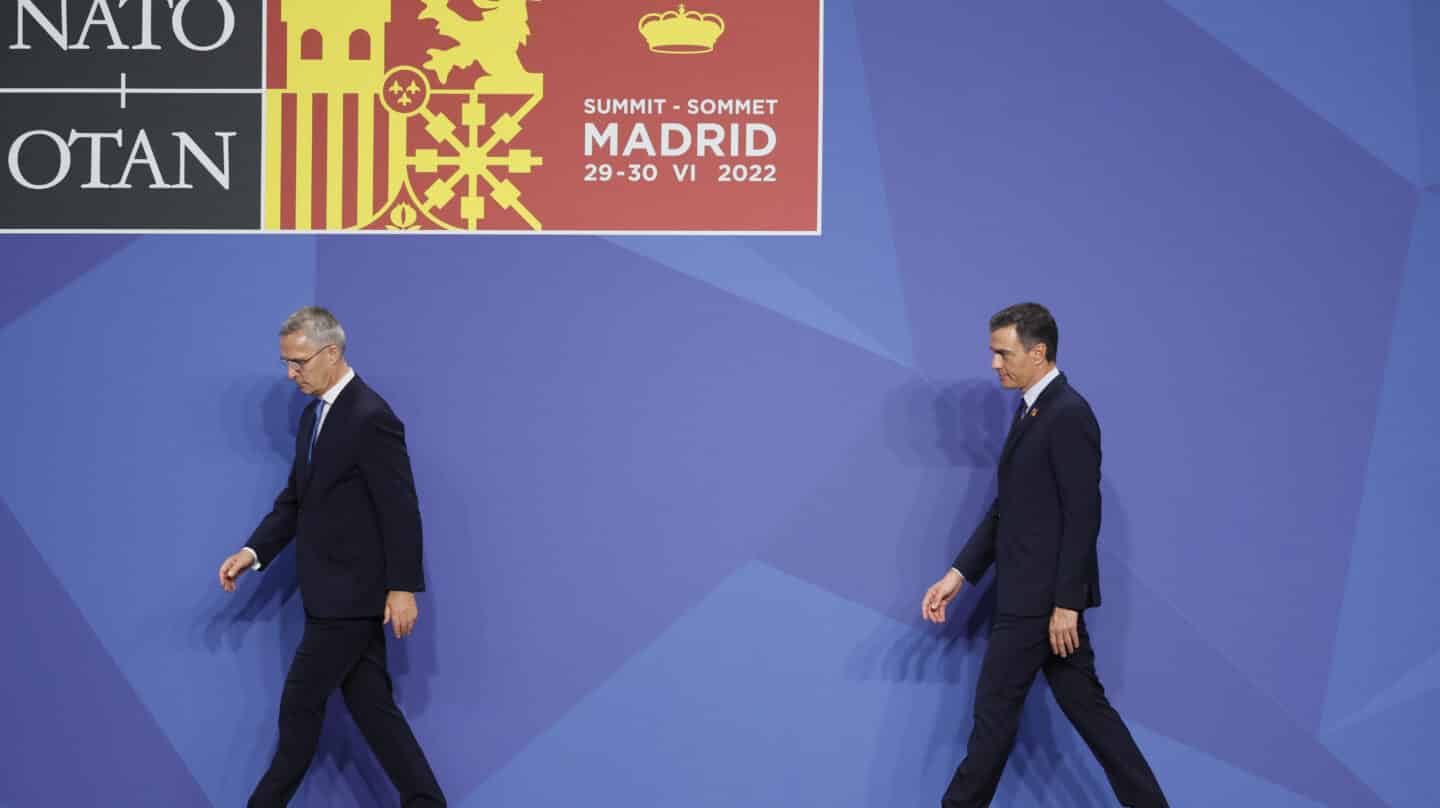 Jens Stoltenberg y Pedro Sánchez en la sede de la cumbre de la OTAN