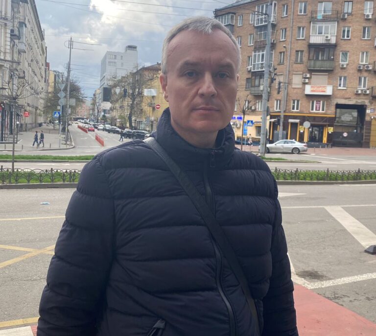 "Confío en que alguien del círculo de Putin acabe con él"