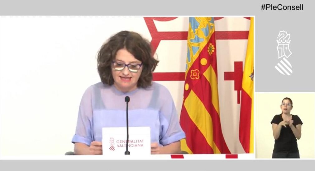 La vicepresidenta del Consell, Mónica Oltra en el Pleno del Consell semanal.