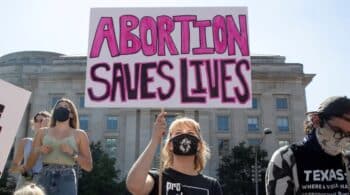 El Tribunal Supremo de Estados Unidos deroga la protección del derecho al aborto