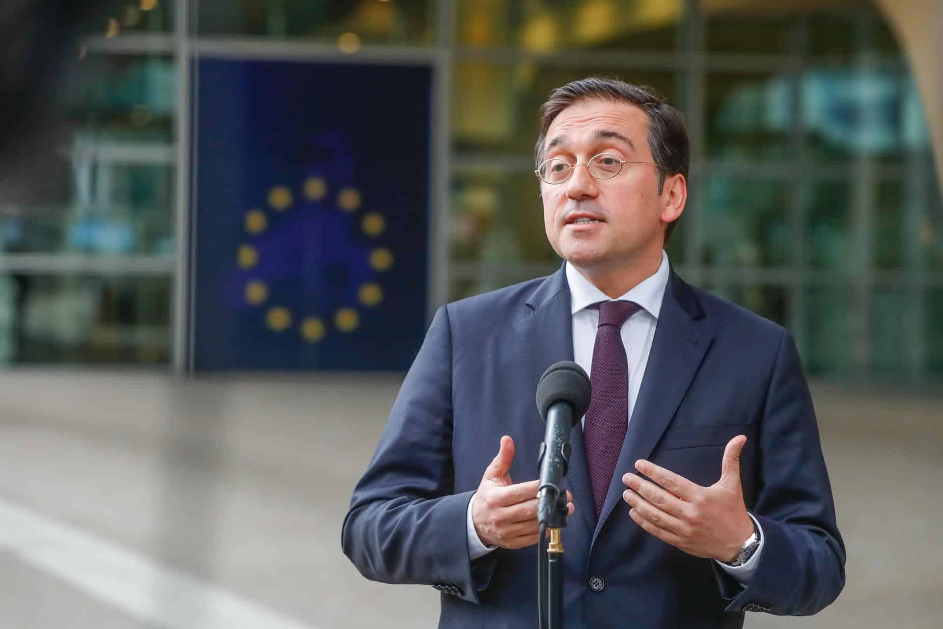 El ministro de Exteriores, José Manuel Albares, tras reunirse con la Comisión Europea en Bruselas