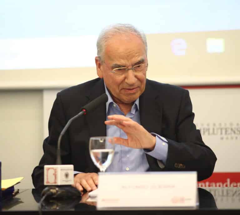Alfonso Guerra contra Yolanda Díaz: "Esta persona es un bluf"