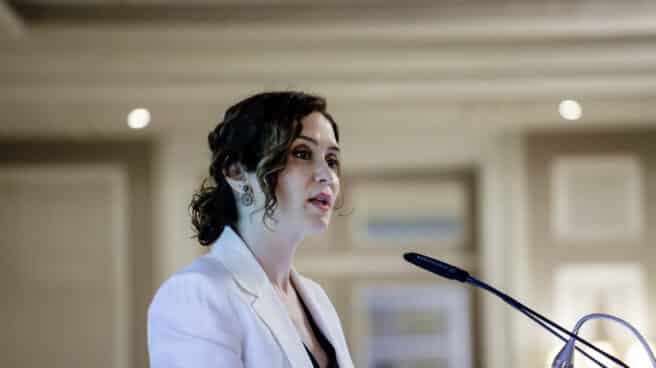 La presidenta de la Comunidad de Madrid, Isabel Díaz Ayuso, interviene en el VIII Foro Guadarrama, en el Hotel Rosewood Villa Magna.