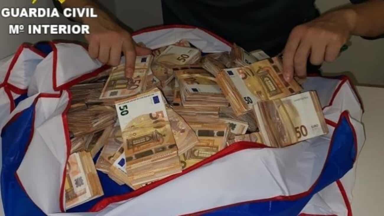 Los billetes de la Guardia Civil intervenidos por la Guardia Civil