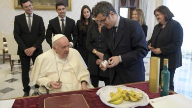 Bolaños equipara el papado de Francisco con el Gobierno de Sánchez, dos personas "buenas"