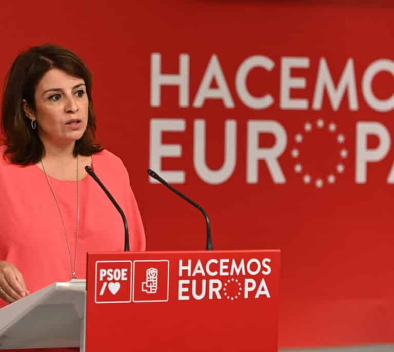 Adriana Lastra y las maracas tristes