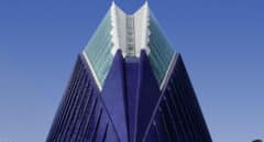El nuevo CaixaForum, la "ballena despellejada" de Calatrava reabre 16 años y 19 millones de euros después