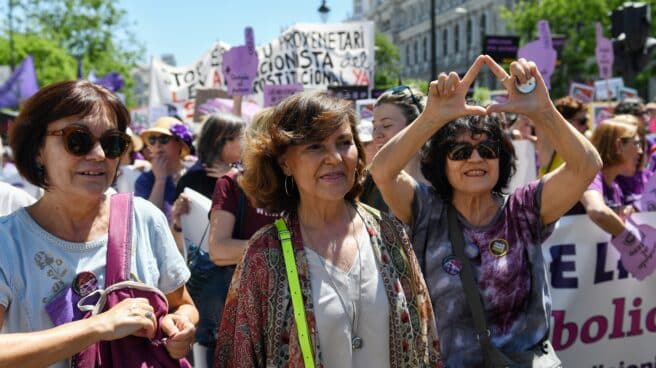La exvicepresidenta del Gobierno, Carmen Calvo, durante una manifestación para reclamar la abolición de la prostitución