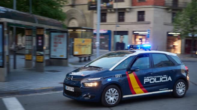 Un coche patrulla de la Policía Nacional. Un coche patrulla de la Policía Nacional.