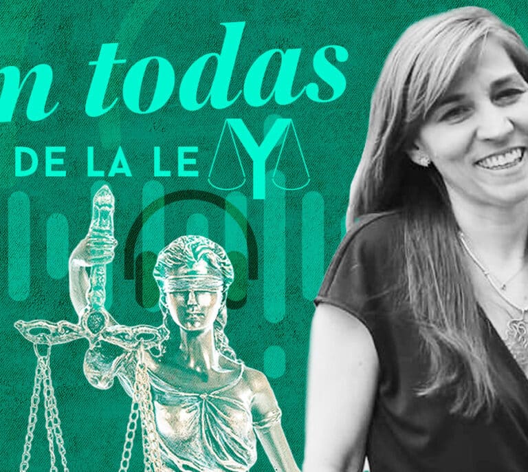 Elena García, abogada: "Los inmigrantes pasan nueve meses sin poder trabajar porque el Estado no tramita sus expedientes"