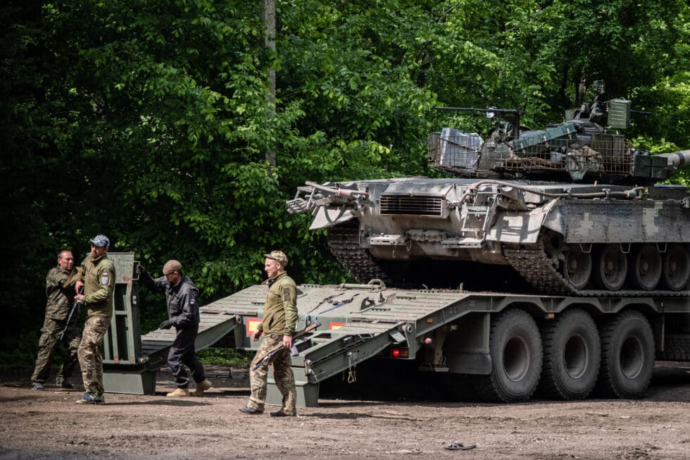 Tanques ucranianos en la región de Donetsk