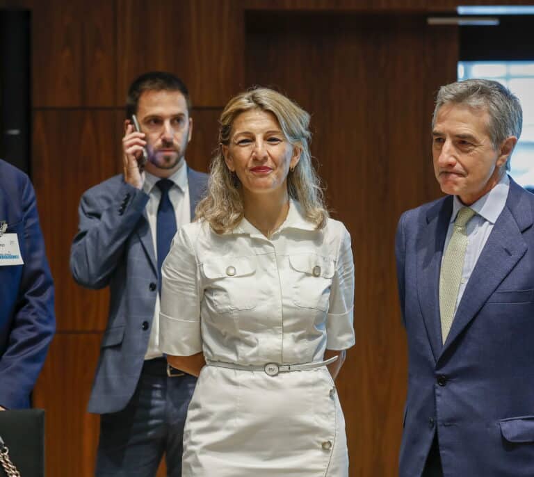 Podemos renuncia al abono transporte a 10 euros y pide ahora rebajarlo un 50%