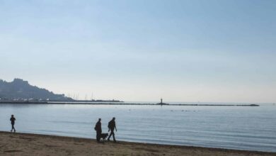 Fallece un hombre ahogado en una playa de Girona