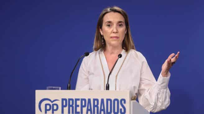 La secretaria general del PP y portavoz del GPP en el Congreso, Cuca Gamarra, interviene en una rueda de prensa tras la reunión del Comité de Dirección.