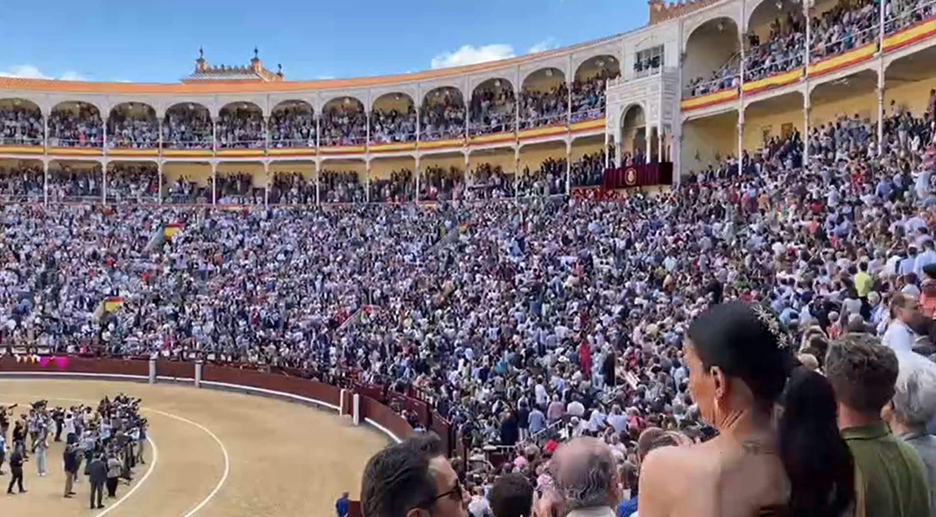 Así suena el himno de España en Las Ventas con Felipe VI en el palco