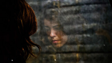Más vulnerables pero no más débiles, por qué las mujeres sufren más depresión