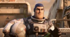 Los países que prohíben  'Lightyear' por un beso entre dos mujeres: "Viola los estándares vigentes"