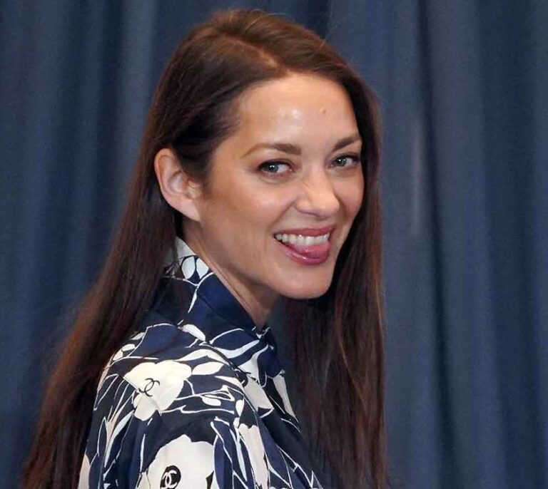 Marion Cotillard, en la pira del Teatro Real: “Hay lugares del mundo que viven en la Edad Media”