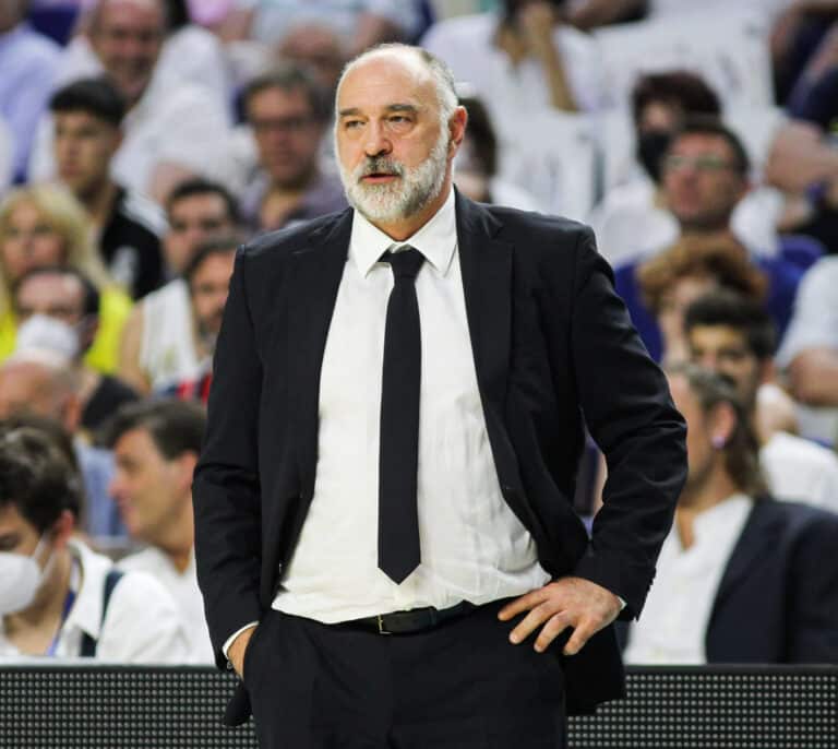 El entrenador del Real Madrid de Baloncesto, Pablo Laso, hospitalizado por un infarto