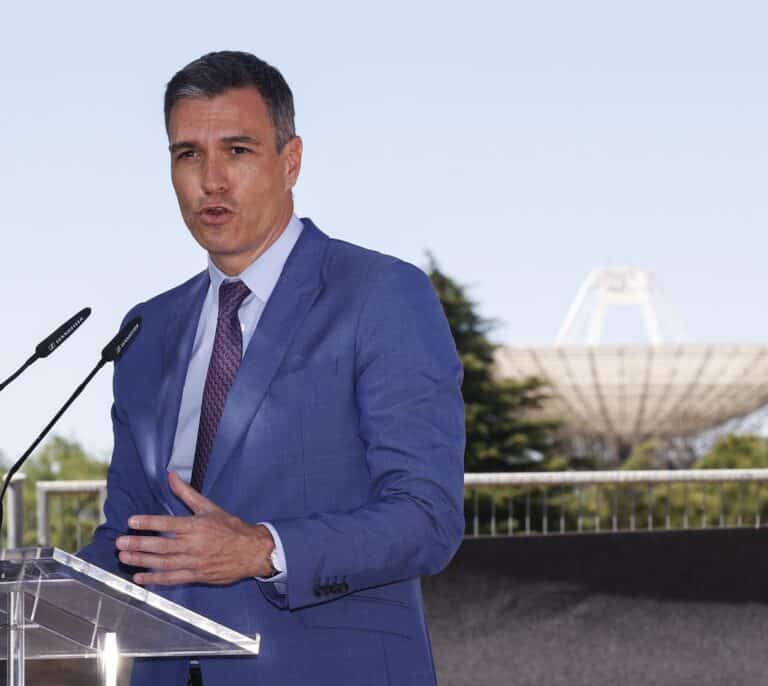 La Fiscalía archiva la investigación de las ayudas del Gobierno a la empresa que Ayuso relacionó con los padres de Sánchez