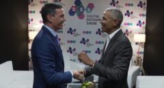 Pedro Sánchez fuerza un encuentro 'improvisado' con Obama en el DES 2022 en Málaga