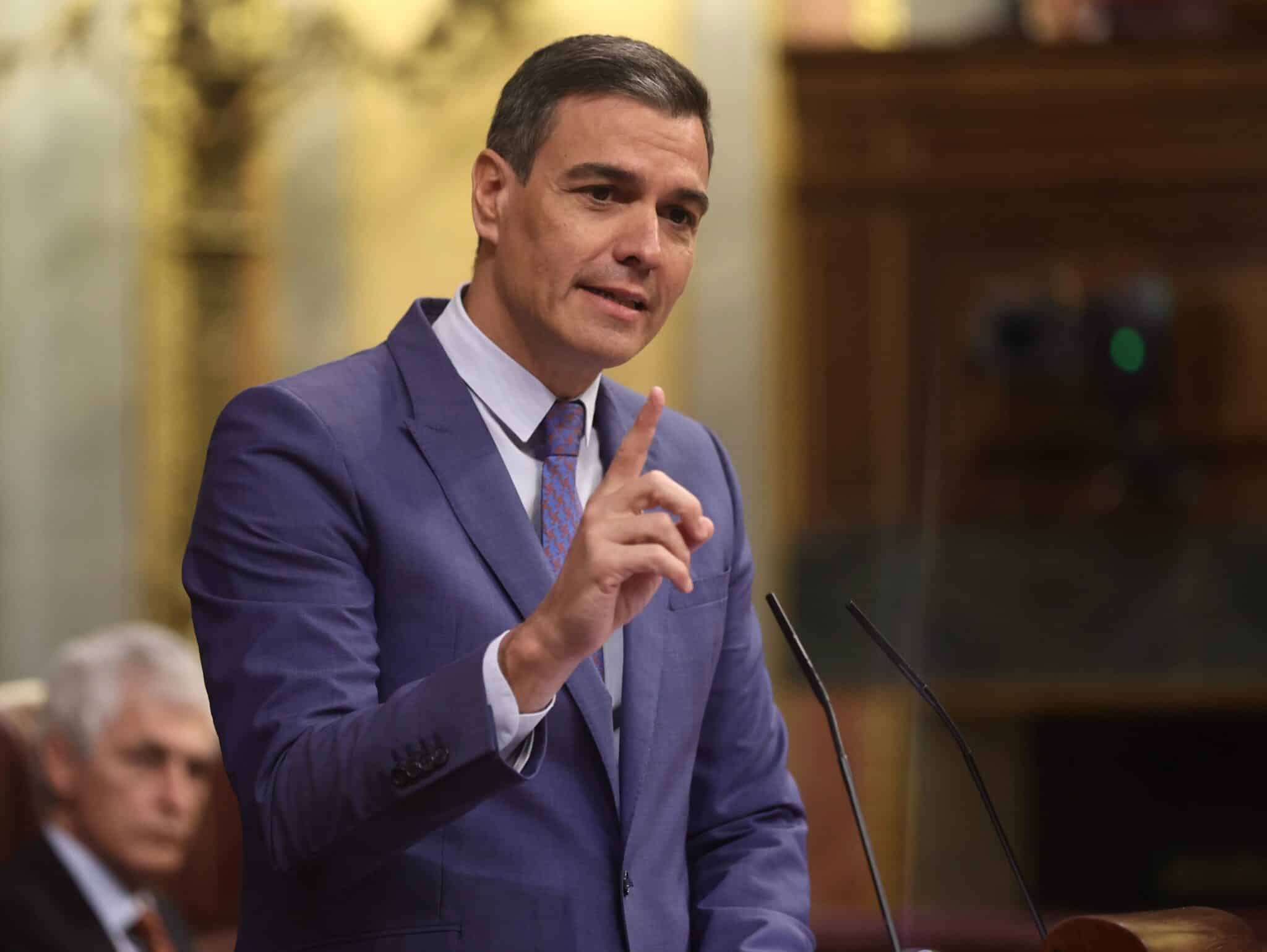 Sánchez defiende que su Gobierno "está unido en lo fundamental" a pesar de los continuos frentes internos