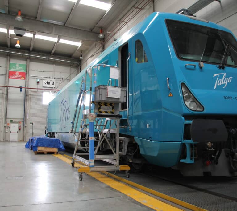 Un inversor húngaro interesado en lanzar una OPA a 5 euros por acción a Talgo