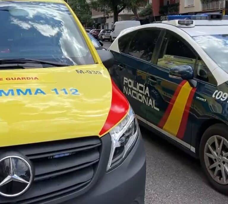 Hallan el cadáver de un hombre y dos mujeres en dos viviendas incendiadas en Valladolid