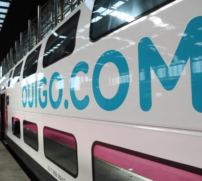 Ouigo comenzará a operar la línea entre Madrid y Valencia el 7 de octubre