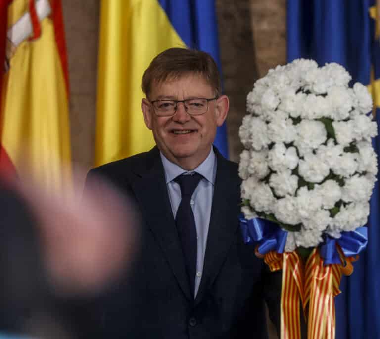 Socialistas y Compromís negociaron las condiciones de la rendición de Oltra