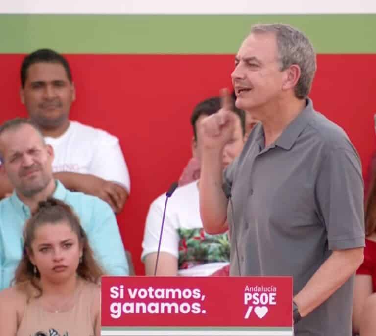 Zapatero pide recordar con "orgullo extraordinario" a Chaves y Griñán a cuatro días de las elecciones