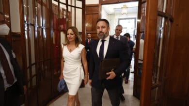 Abascal advierte a Feijóo de que no siga el juego a la izquierda y reivindica el pacto en Castilla y León