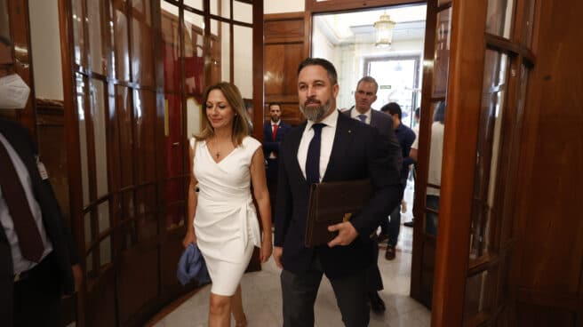 El líder de Vox, Santiago Abascal (d), durante el debate sobre el estado de la nación que comienza este martes en el Congreso. El líder de Vox, Santiago Abascal (d), durante el debate sobre el estado de la nación que comienza este martes en el Congreso.
