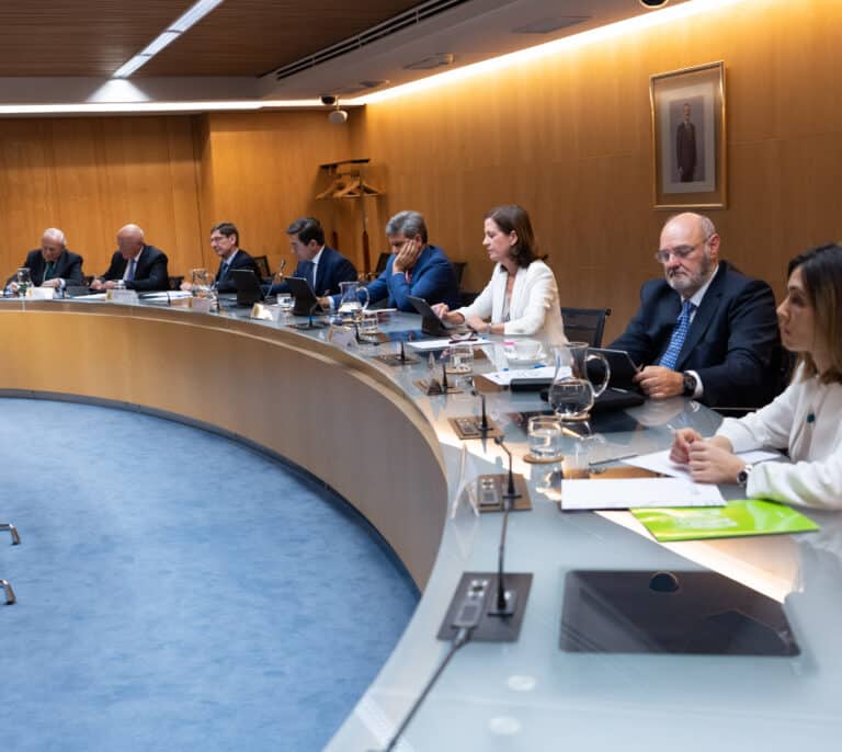El impuesto a la banca impactará en casi 4.000 millones de euros en el PIB