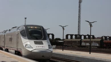 El nuevo tren de Extremadura se retrasa más de una hora en su segundo viaje a Madrid