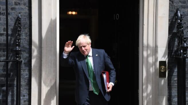 Boris Johnson en Downing Street Boris Johnson en la puerta del 10 de Downing Street